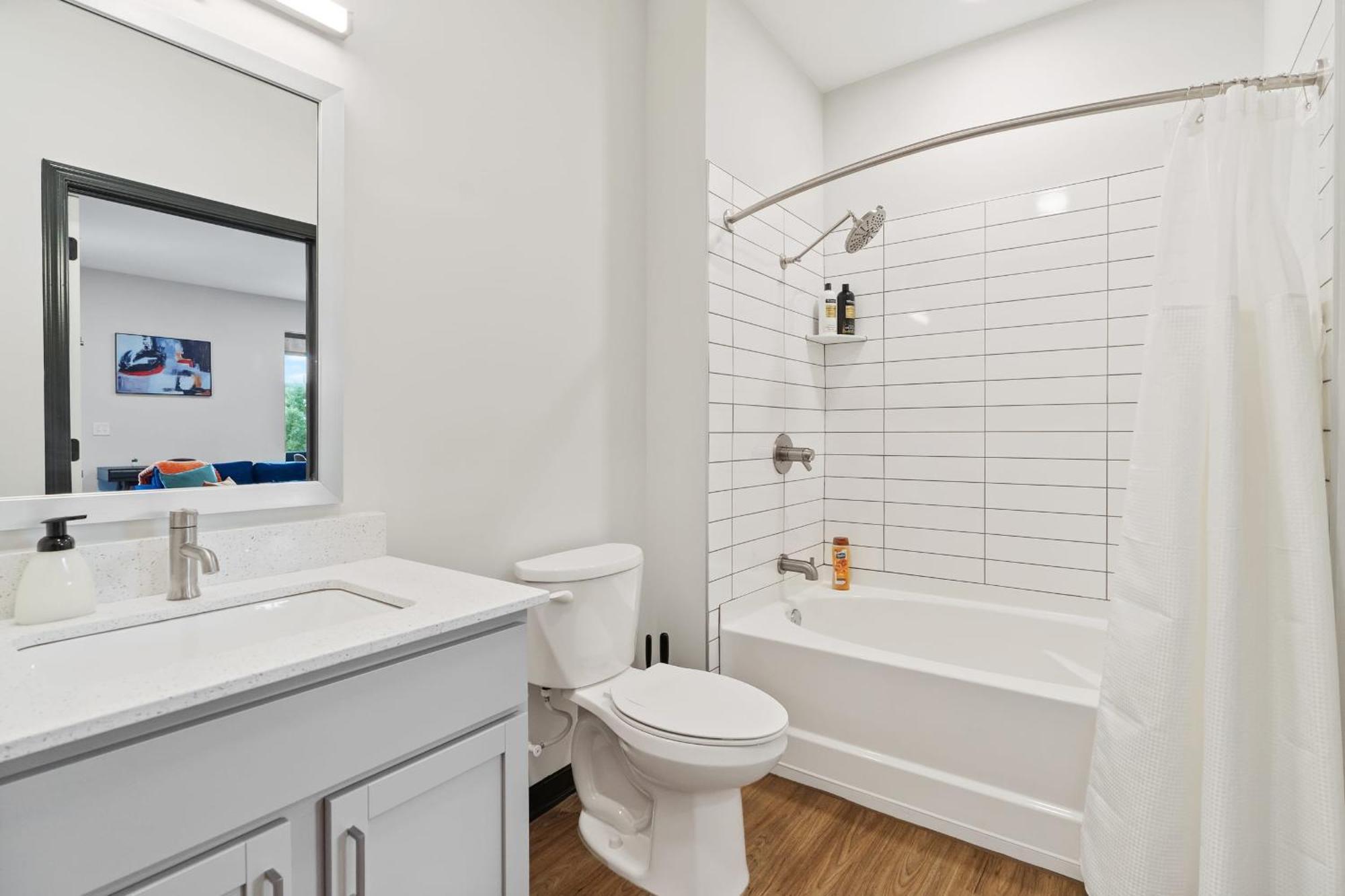Cozysuites On Mass With Garage Parking #4 إنديانابوليس المظهر الخارجي الصورة